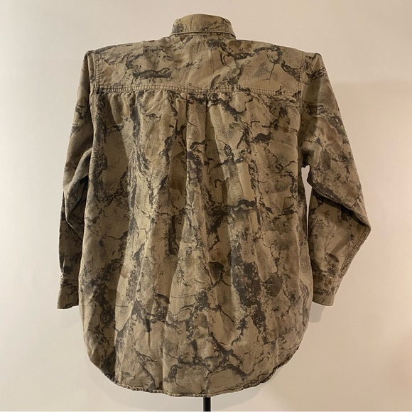 Wells Creek Camouflage Front Button Down Shirt          Size XL - Picture 2 of 4